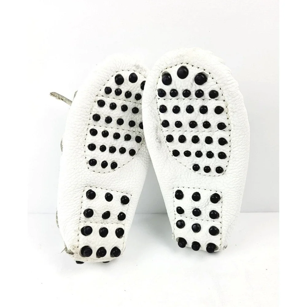 Minnetonka toddler white